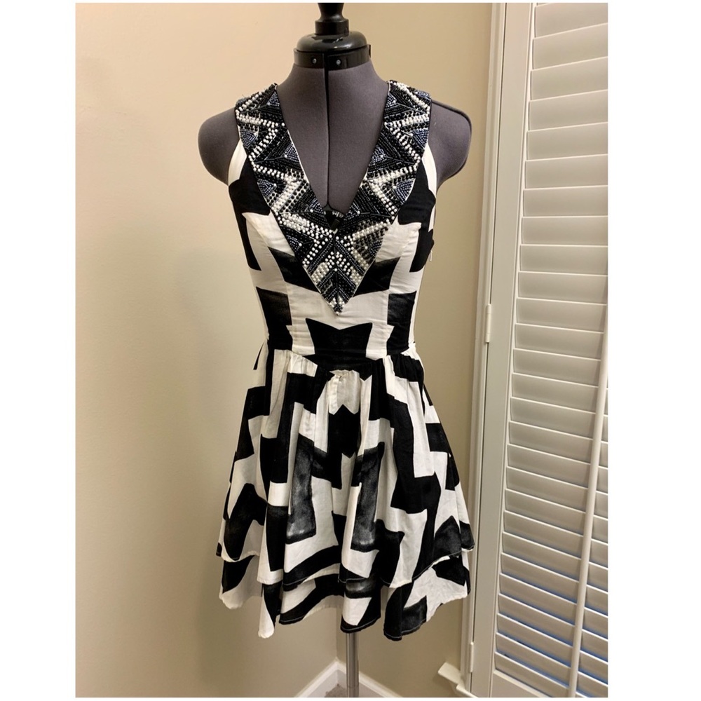 Bebe Dress